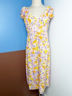 Altar’d State Pastel Floral Midi Dress in Yellow & Lavender Sweetheart Bodice L